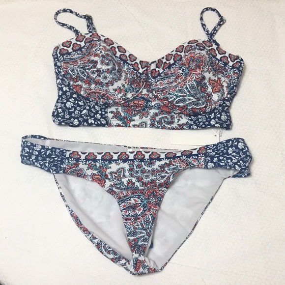 Women’s Lucky Brand Bathing Suit Set- M & L - Picture 3 of 8